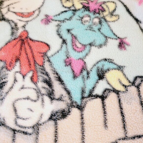 RARE Dr. Seuss Fleece Blanket Featuring Horton The Elephant Fox Cat in The Hat - Picture 13 of 14